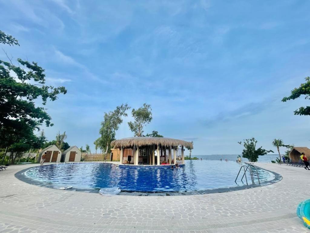 Mactan Newtown Condo With Pool Access Lapu-Lapu City Exterior foto